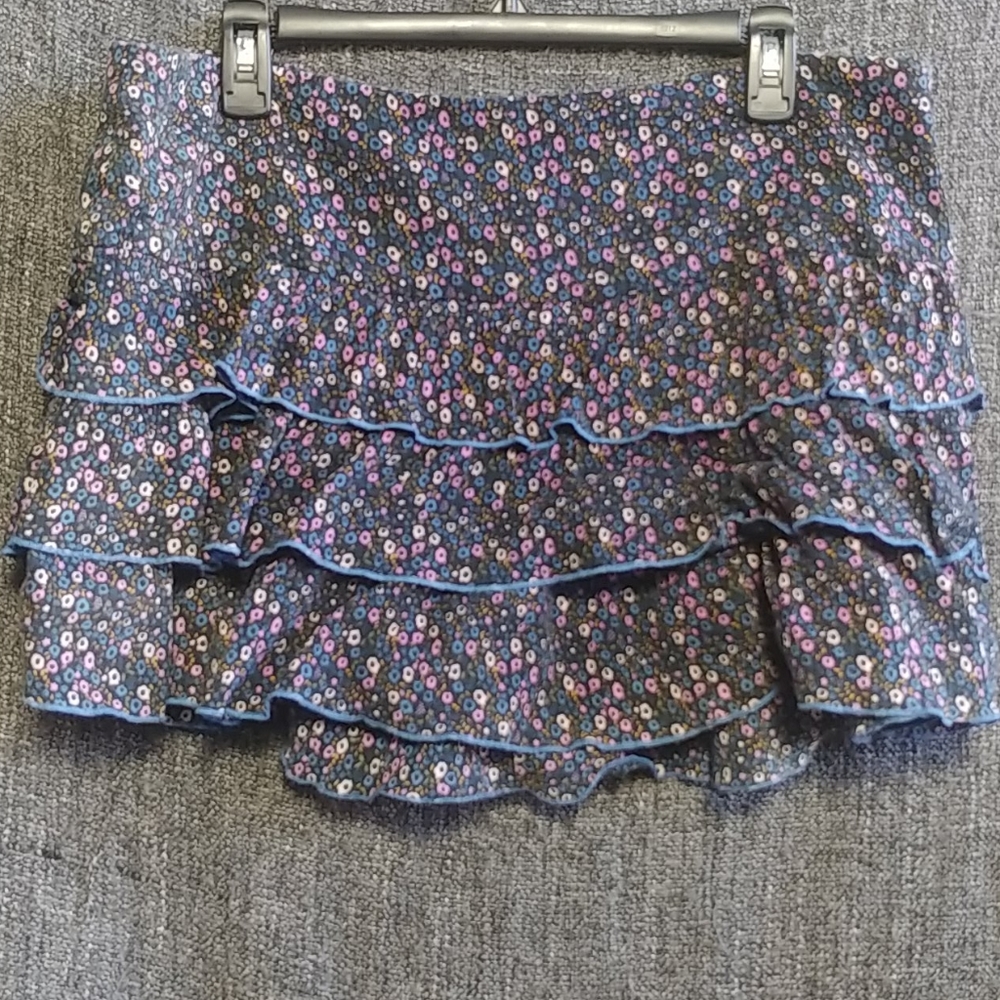 I ❤ Ronson Ruffle Skirt - Picture 2 of 5